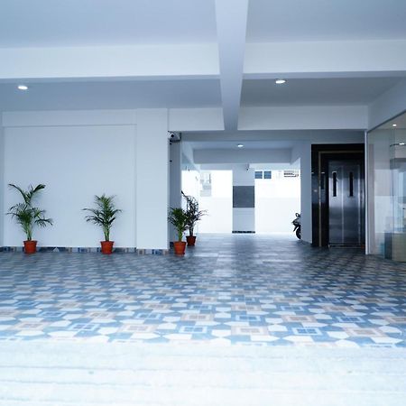 Enkay Service Apartments Kondapur  Екстериор снимка